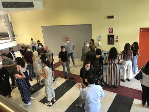 B2F2 Retreat 2021 - Coffee Break B2F2 Retreat 2021 - Coffee Break